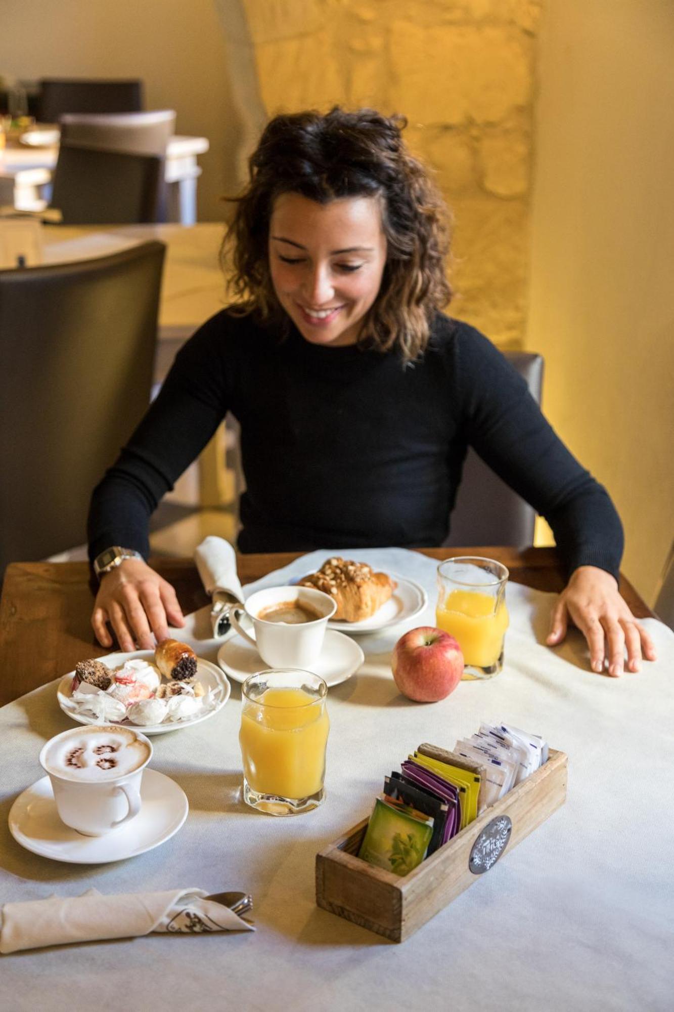 Il Cortiletto Hotel Maison Tresnuraghes Kültér fotó