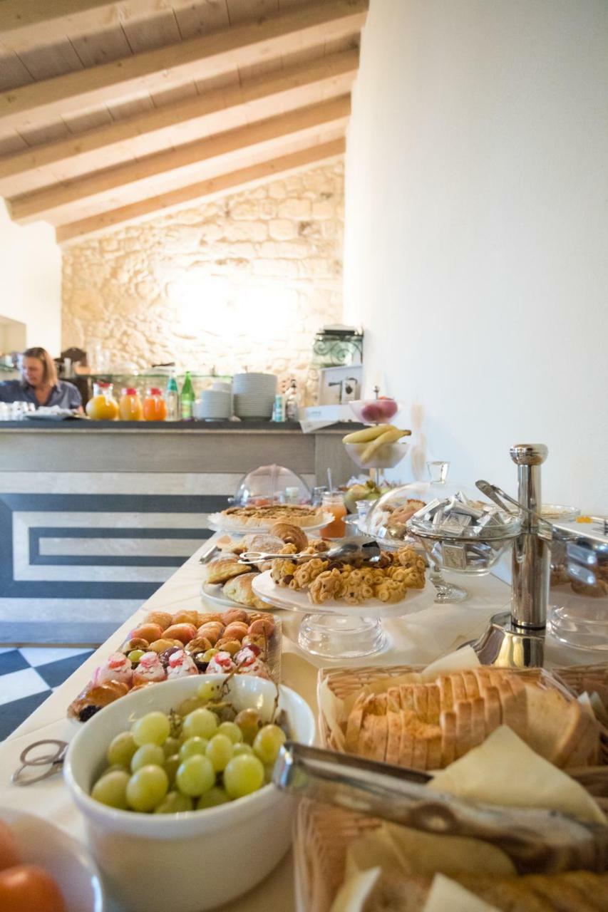 Il Cortiletto Hotel Maison Tresnuraghes Kültér fotó